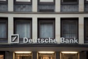 Když práce vykořisťuje kapitál na příkladu Deutsche Bank