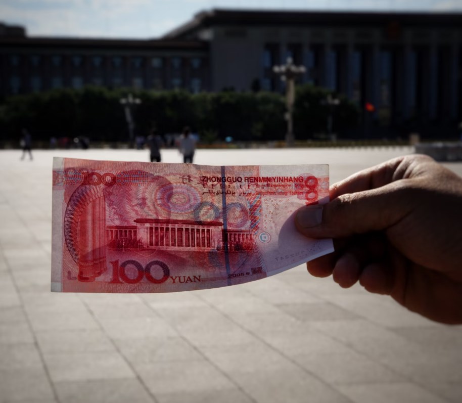 Čínský jüan oslabuje nad úroveň 7,3 za dolar, ČEZ očekává podpis smlouvy navzdory korejské krizi a evropské futures jsou v červeném