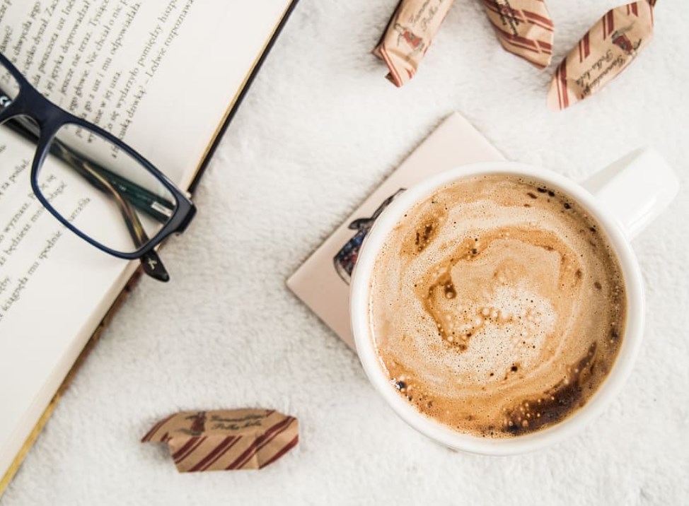 Omezení proti COVID-19 se ode dneška utahují, Primoco překvapilo tržbami a BofA opět vidí ropu nad 100 USD