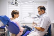 Dentisté táhnou oživení a akcie jsou vlastně pozadu