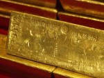 Investec nakupuje zlato, čeká jeho růst v příštím roce na 1200 dolarů