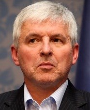 Rozhovor s členem NERV Jiřím Rusnokem (nejen) o důchodech v době krize