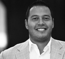 Bývalý šéf KIT digital odmítá pochybení a je připraven vést převzetí firmy za 3,75 USD/akcie