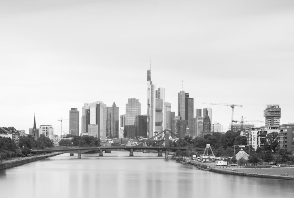 Německá ekonomika letos opět klesne, čekají přední ekonomické instituty