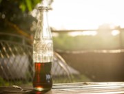 Uvolnění po koronaviru navýšilo poptávku Coca-Coly o 42 procent