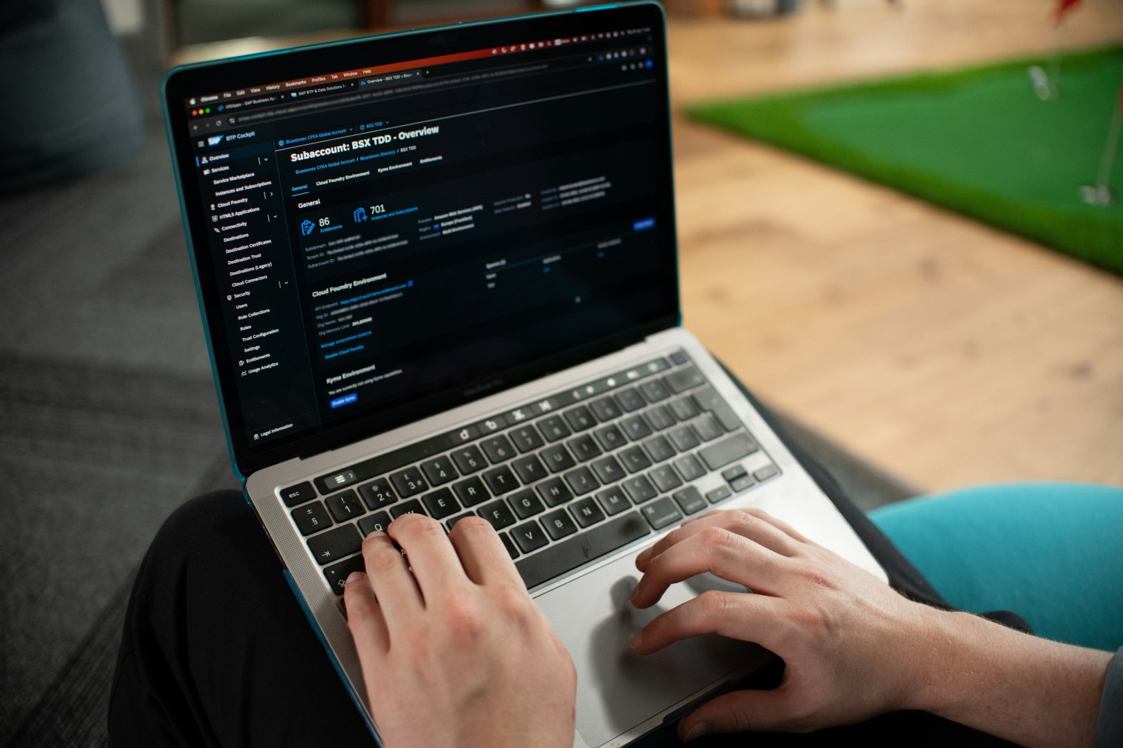 Akcie SAP letí dolů až o 13 procent. Výprodej spustil slabý růst cloudových objednávek