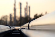 Bloomberg: Ukrajina se chystá zdražit tranzit ropy pro Maďarsko a Slovensko