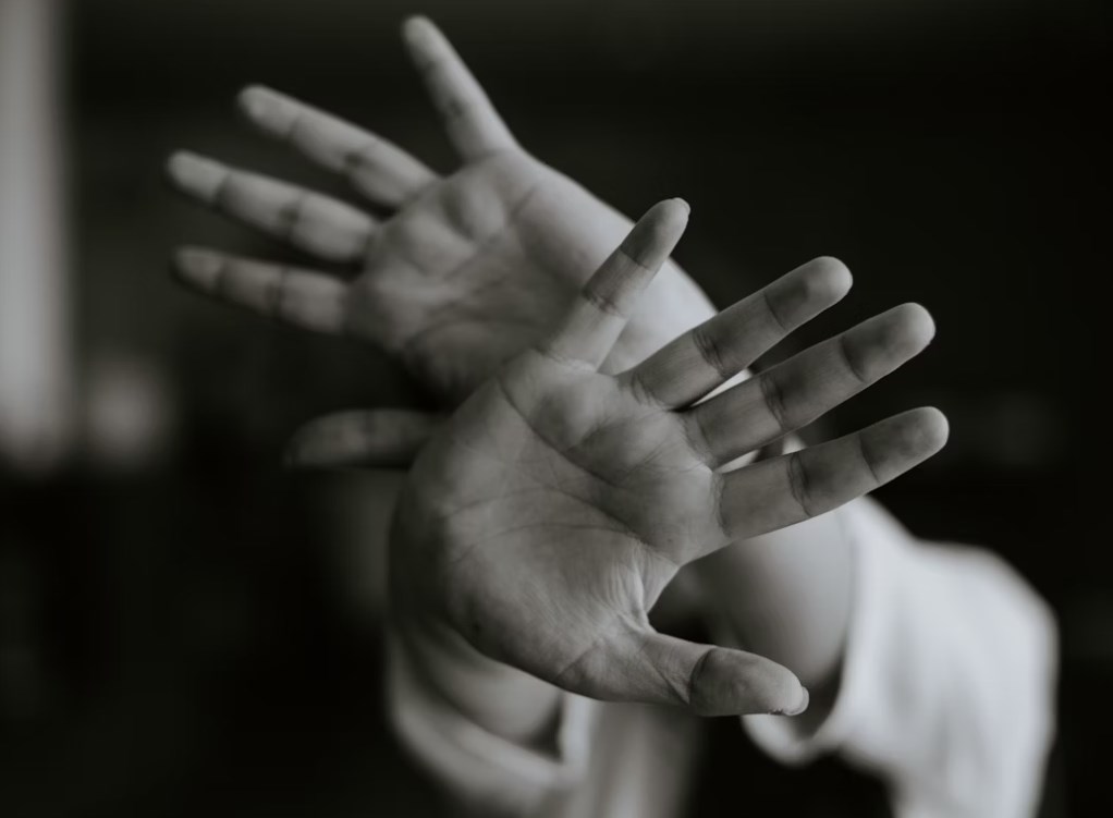 Víkendář: Lidé se bojí vládních dluhů, ale jejich snižování vlastně nechtějí