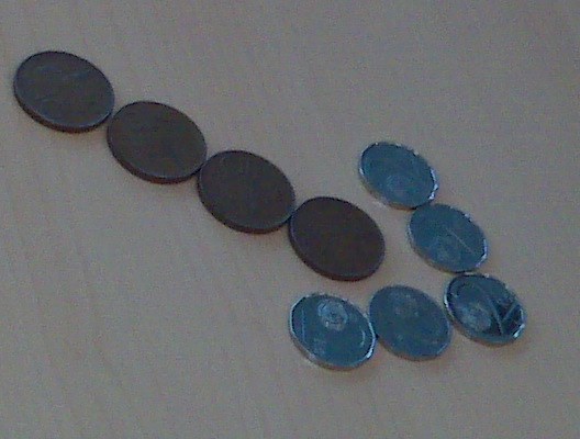 Koruna a euro ztrácí při rostoucí možnosti snížení sazeb