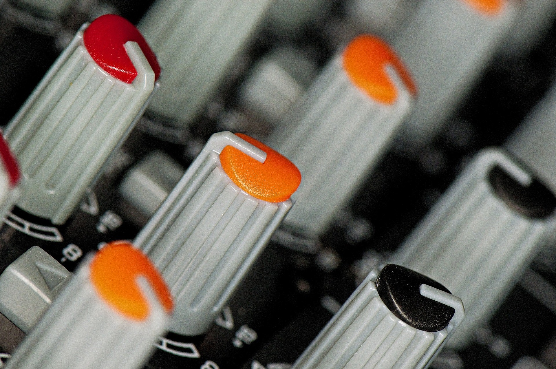 Valuační přenastavení trhů a dlouhodobý prospekt ziskovosti