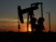 Ropa v těžké defenzivě. Spasí ji OPEC? Ropa v těžké defenzivě. Spasí ji OPEC?