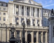 Britská centrální banka varuje před přehříváním, ale i před riziky (komentář analytika)