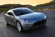 Tesla, nejhodnotnější automobilka na světě, míří na ještě vyšší cenu