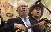 Buffett slaví 87. narozeniny. Stal se největším akcionářem Bank of America