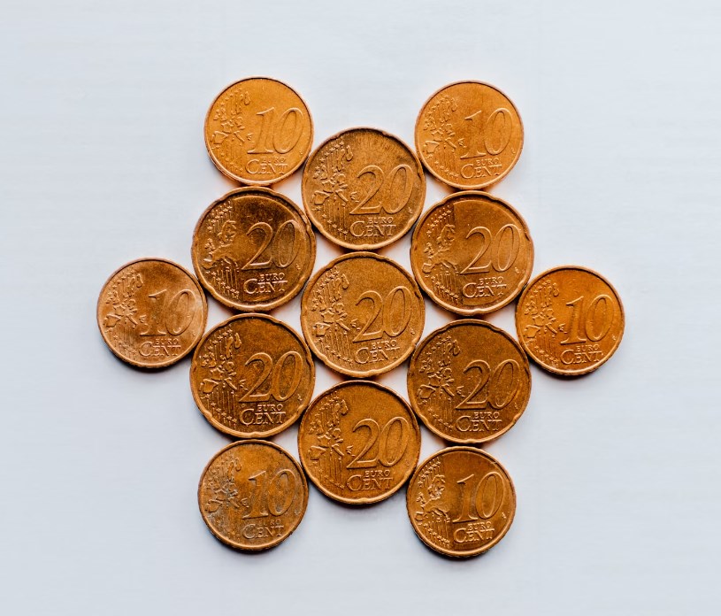 Bloomberg: Další snižování sazeb ECB bude nejisté, jakmile klíčová sazba klesne na téměř 3 %