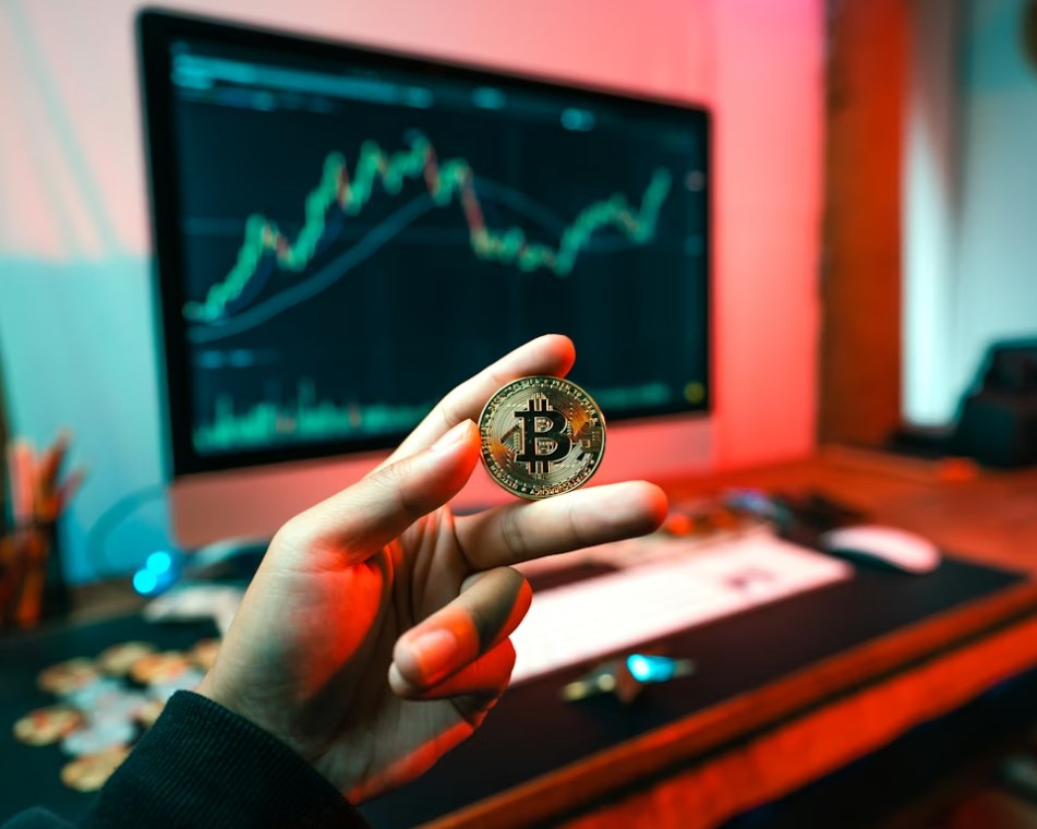 Wall Street, vláda i kryptofirmy v Mar-a-Lago. Politický význam kryptoměn roste