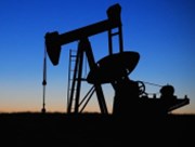 Ropné firmy Exxon Mobil a Chevron vloni jednaly o fúzi