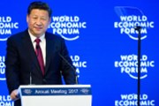 Ne obchodním válkám, ano globalizaci. Čínský prezident promluvil v Davosu