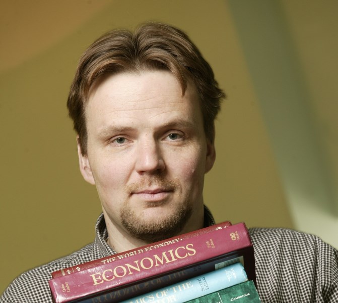 Schneider: Trhy budou i po prezidentských volbách v USA 