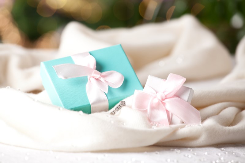 Milionářské Vánoce: Kolik bohatí letos utratí za dárky?