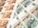 ČNB uvedla do oběhu nové vzory bankovek v hodnotě 100 a 200 korun