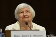 Rozbřesk: Čeká se na další růst sazeb Fedu a poslední vystoupení Janet Yellenové