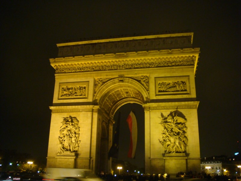 Piketty: Eurozóna je na kraji propasti, potřebujeme nový parlament a hluboké změny