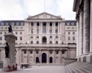 BoE: Sazby beze změny, na brexit můžeme zareagovat jakýmkoli směrem