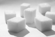Světový trh cukru by mohl v sezóně 2019/20 spadnout do deficitu