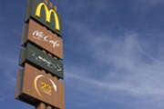 McDonald's měl loni poprvé tržby přes 100 miliard dolarů