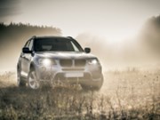 Zisk BMW posílil čínský společný podnik a vyšší ceny vozů