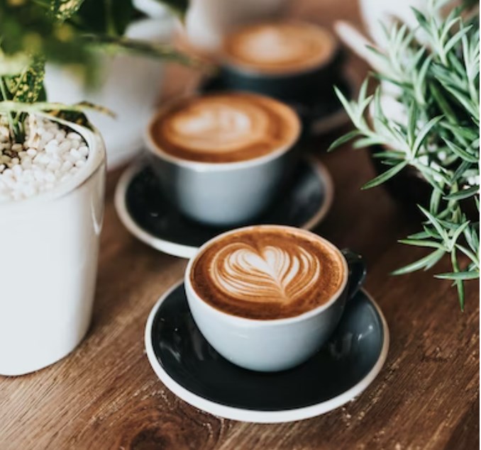 Meta Platforms čeká rok efektivity, inflační tlaky v USA zmírňují a futures jsou zelené