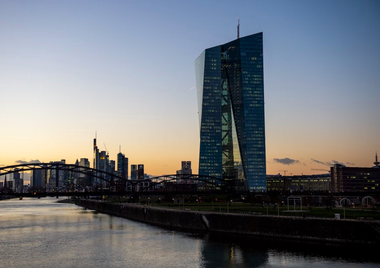 Rozbřesk: Ztráta centrální banky? Žádné drama