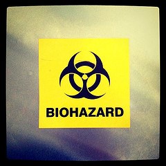 Ebola děsí už i akcie leteckých společností v Evropě