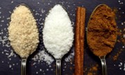 Bloomberg: Svět se musí vypořádat s masivním nadbytkem cukru