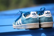 Německo pohání Adidas, v Praze klesá CETV