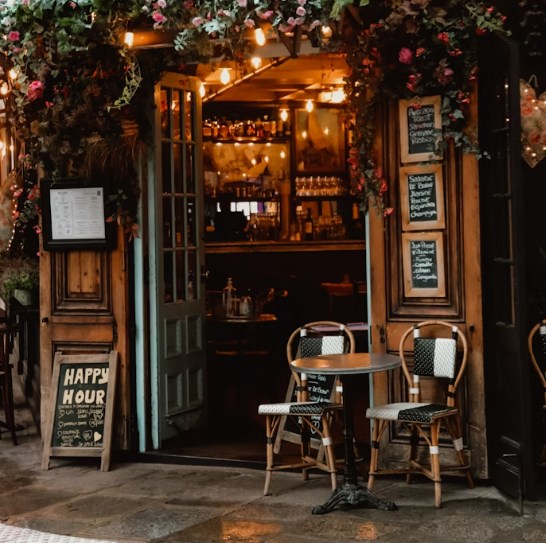 Zlatá horečka, Apple ztrácí dalšího experta a Francie doufá ve větší politickou stabilitu