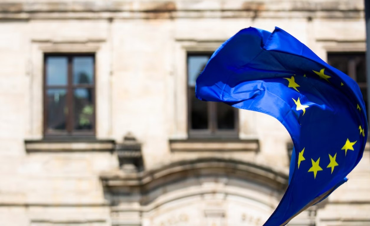 Nepříjemná inflační čísla začínají chodit i z Evropy. Akcie a dluhopisy míří dolů