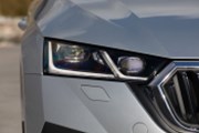 Automobilce Škoda klesl provozní zisk o čtvrtinu, Volkswagenu o čtyři pětiny