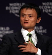 Jack Ma: Technologie přinesou bolestivá desetiletí, stroje by nám konkurovat neměly
