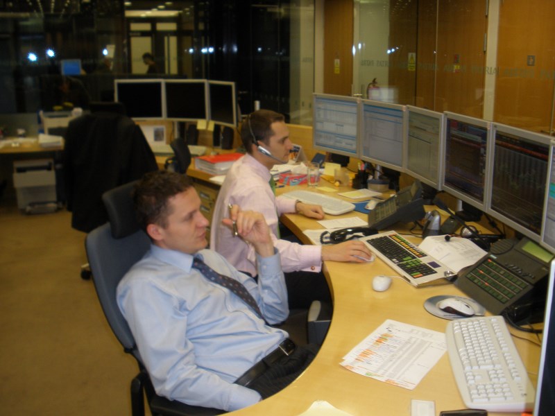 Pražská burza se v úvodu posunula vzhůru, ale růst se brzy vytratil