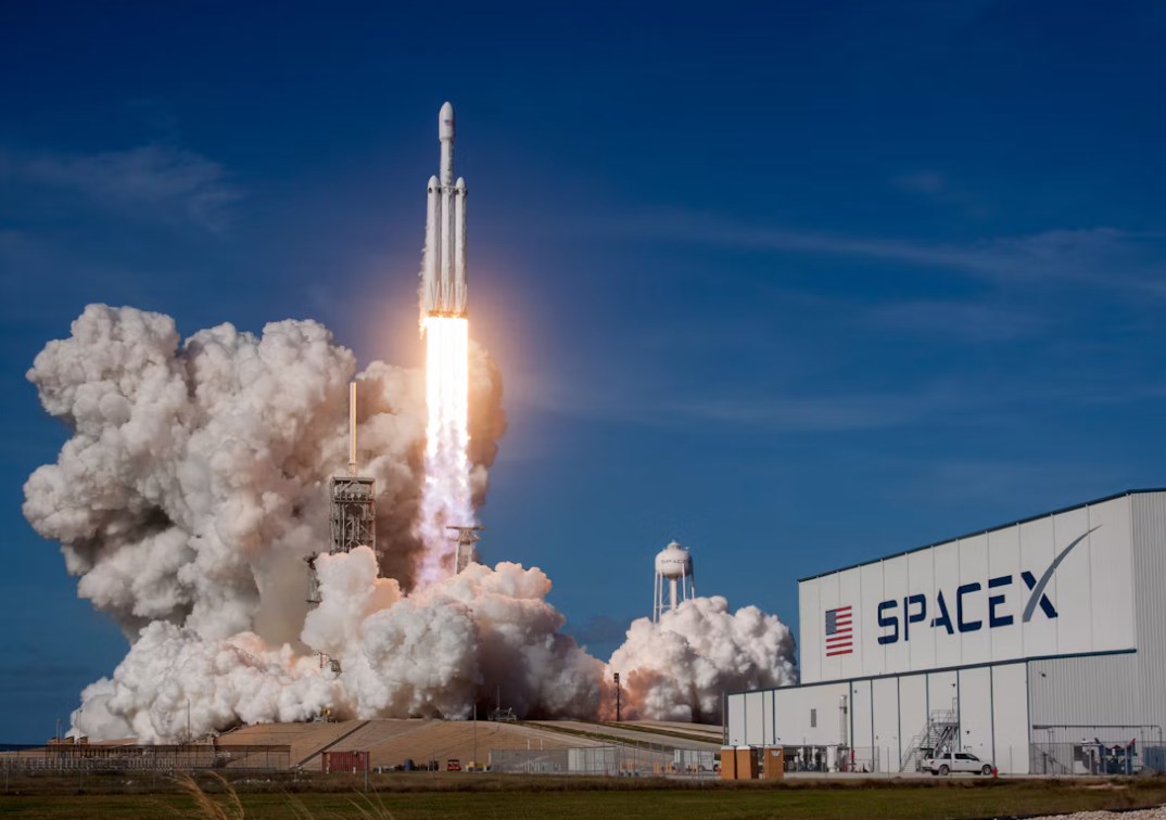 SpaceX se vrací do kurzu. Wall Street znovu objevuje její potenciál