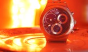 Výrobce hodinek Swatch se za první pololetí vrátil k zisku díky větší poptávce