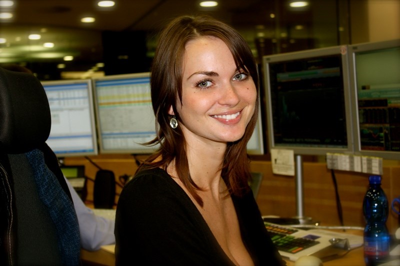 Banky v Praze zůstaly na výsluní po celý den a vybojovaly slušné zisky... Unipetrol (+5,5 %) však vítězem dne