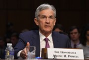 Šéf Fedu: Ekonomika USA čelí hlubokému poklesu