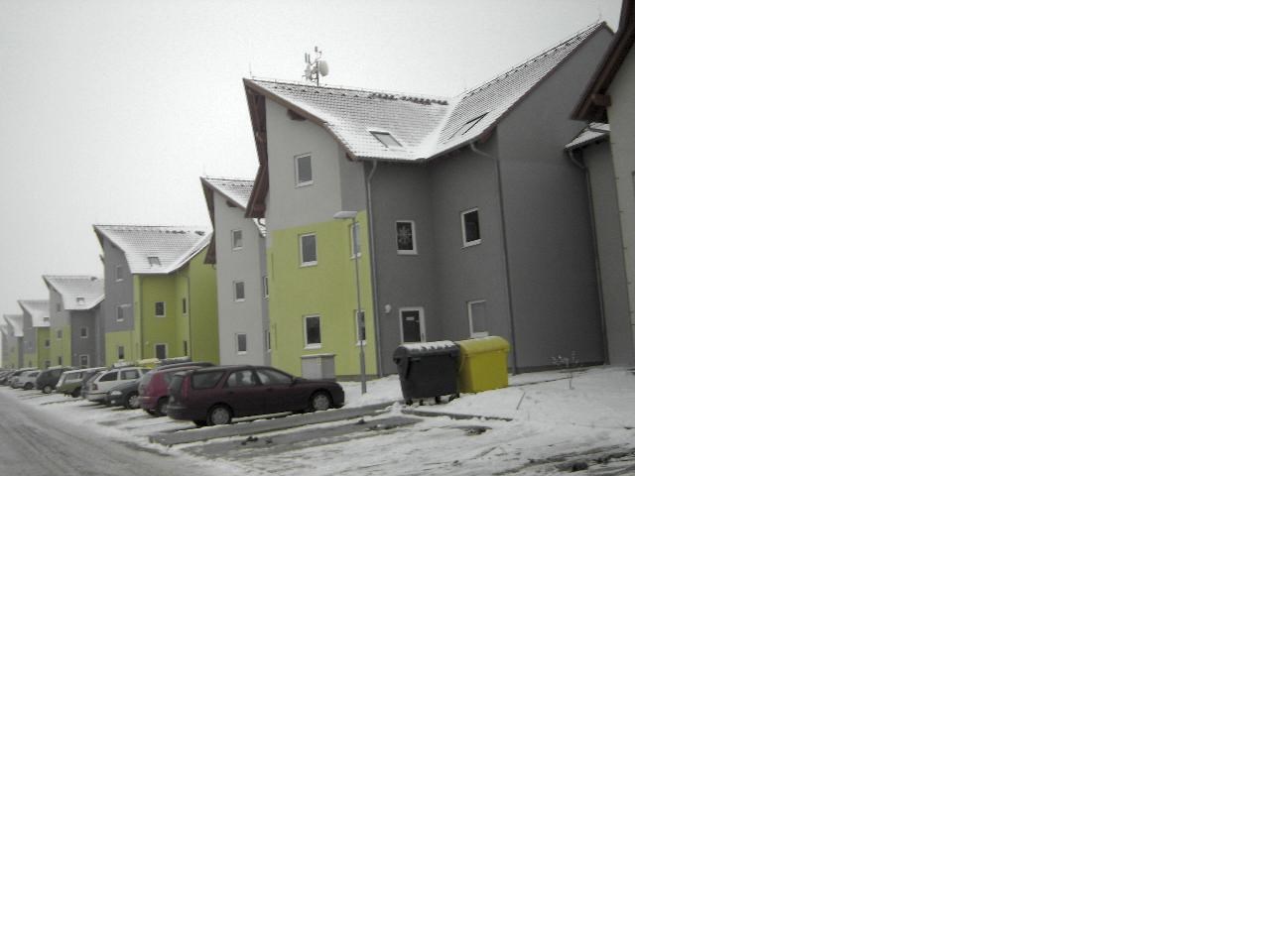 Prodeje starších domů v USA pokračovaly v růstu také v červenci, překonaly tím očekávání