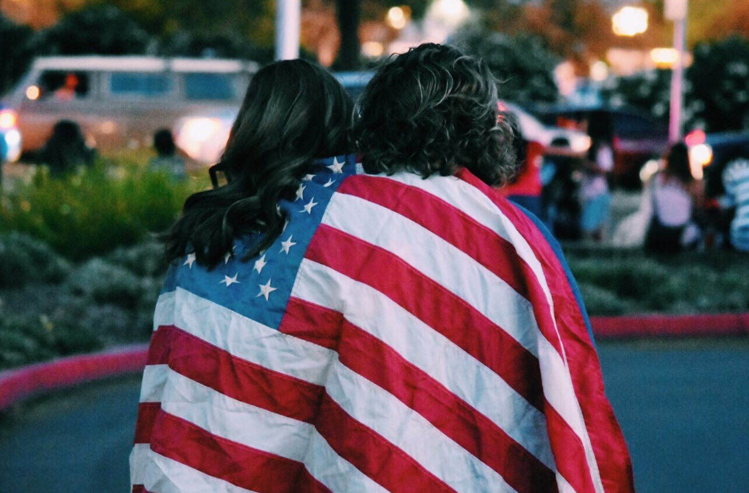 Evropa navazuje na pozitivní vývoj, zatímco Amerika dnes slaví