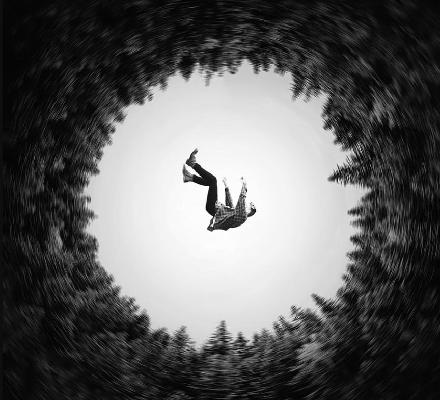 Evropa následuje americký propad. Ve hře výběr zisků, omikron i Fed. Změní Amerika znovu směr?