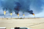 Cena americké ropy WTI roste až o 2,7 % po údajném vstupu íránských vojsk na irácké ropné pole