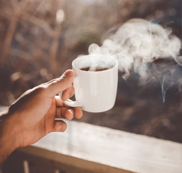 Colt dodá české armádě munici za 413 milionů korun. Apple bude vyrábět vlastní displeje a futures jsou dnes zelené